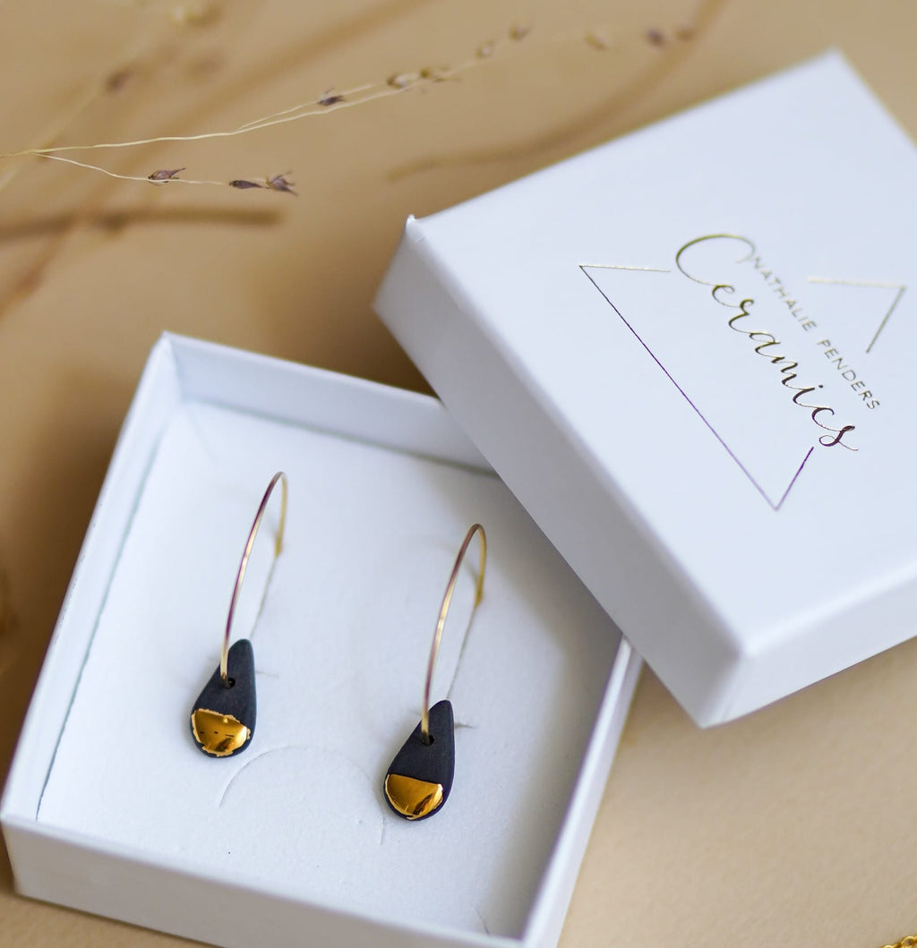 Créoles Gouttes en Porcelaine Noire et Or