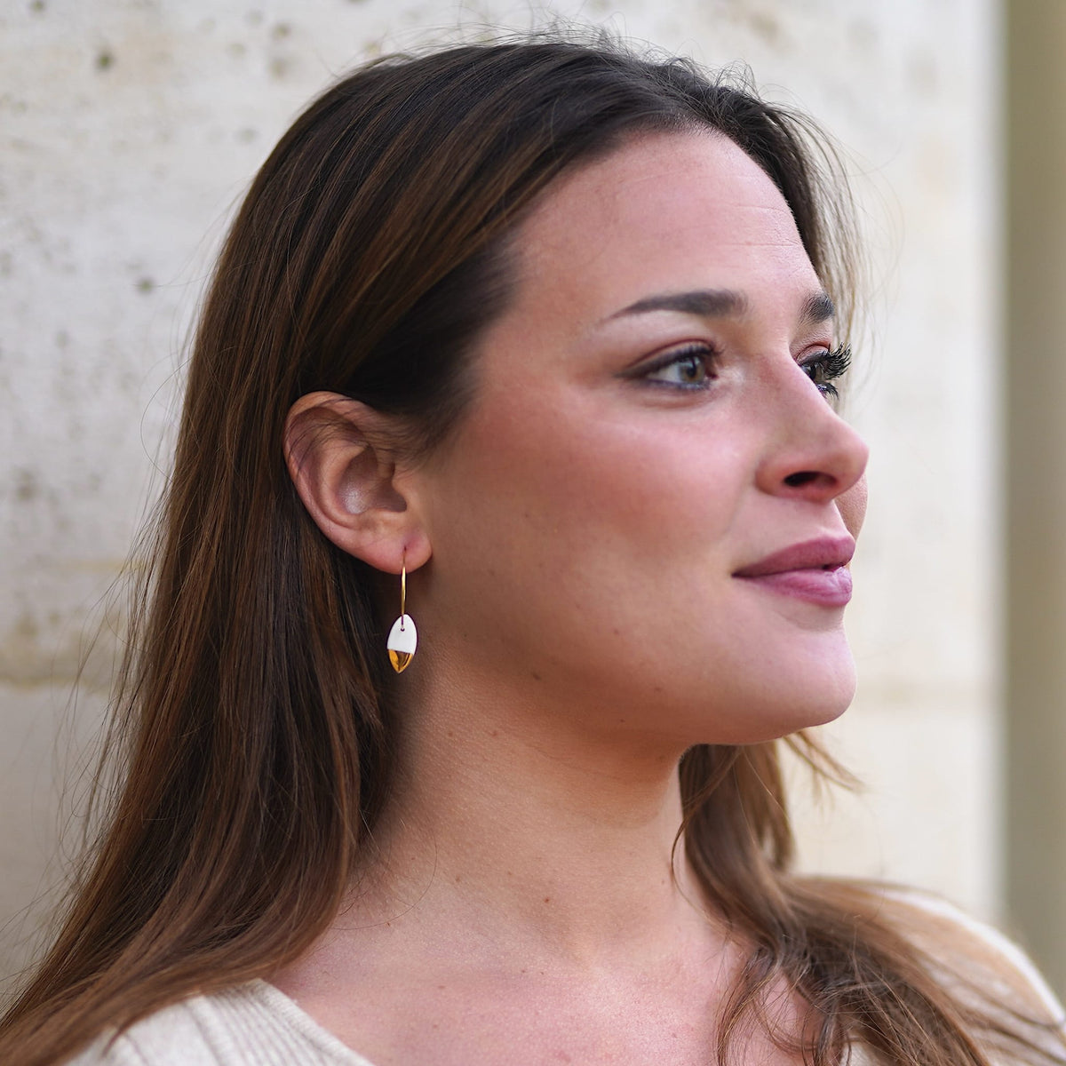 Créoles Ovales en Porcelaine Blanche et Or