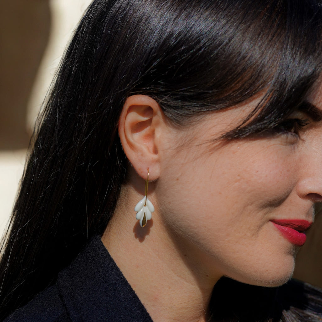 Dormeuses Lys en Porcelaine Blanche et Or