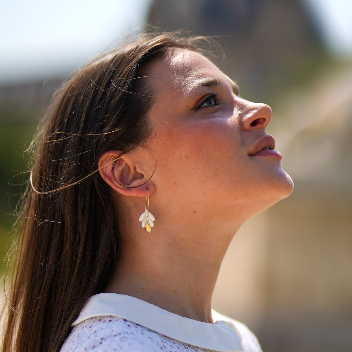 Dormeuses Lys en Porcelaine Blanche et Or