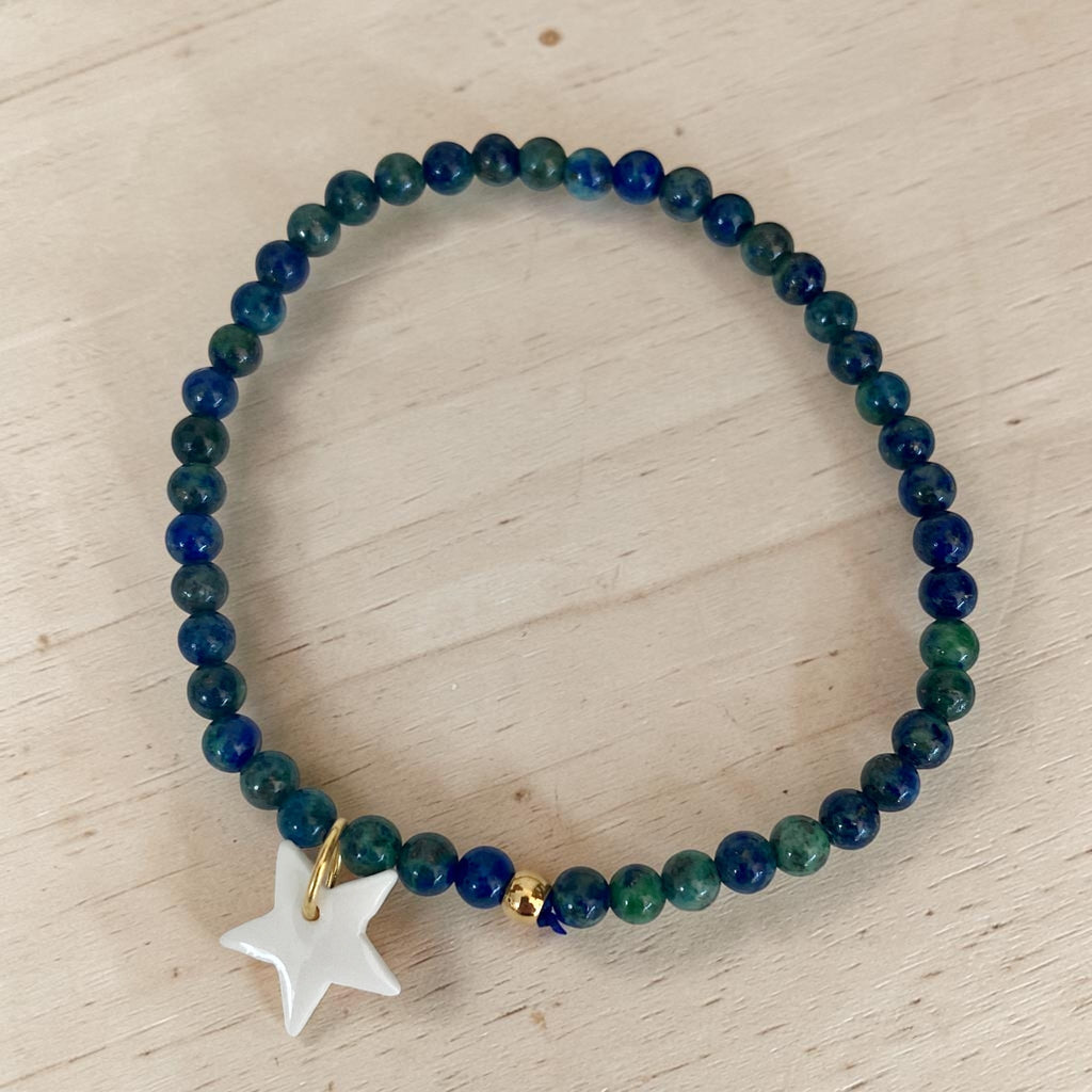 Bracelet perles vert et bleu et pendentif en porcelaine – fait main bijou élégant minimaliste