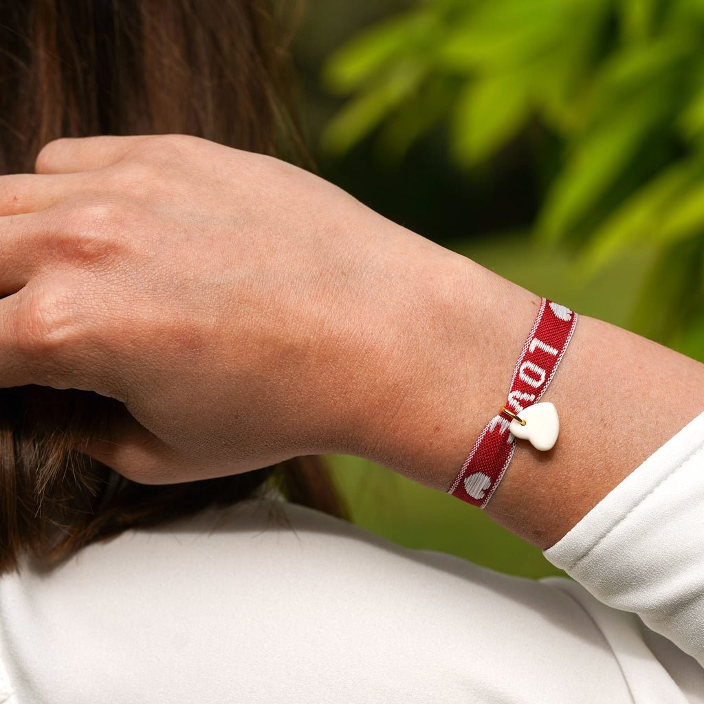 Bracelet ruban I Love you et pendentif en porcelaine – ajustable, bijou fait main France
