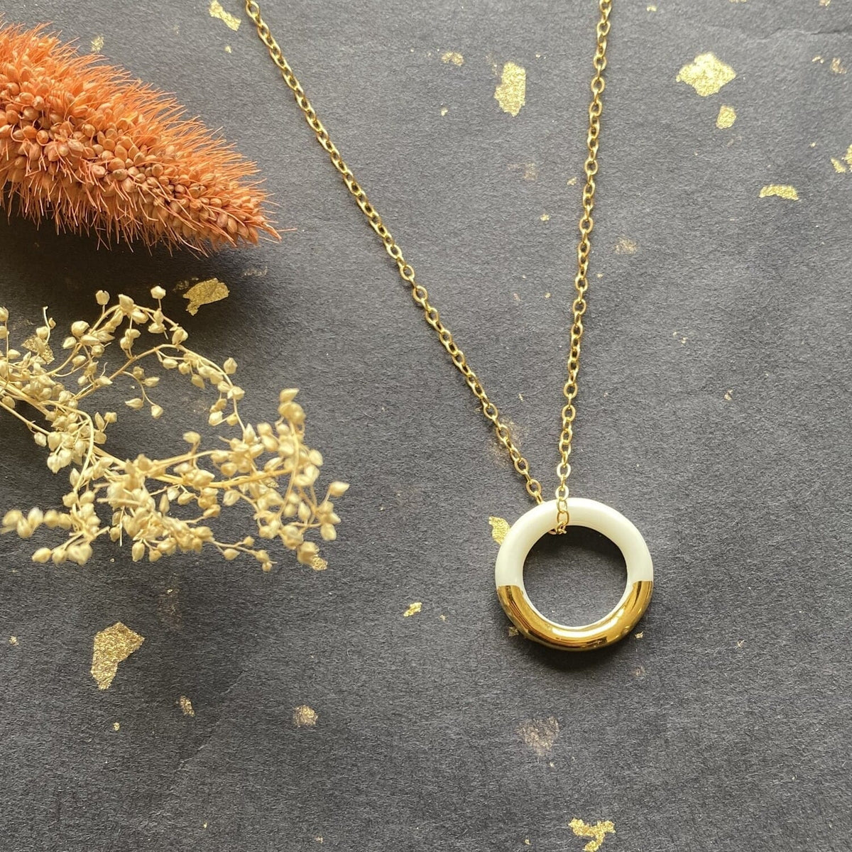 Collier Cercle en porcelaine et or