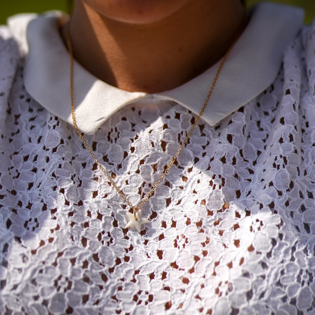 Collier Etoile en Porcelaine Blanche