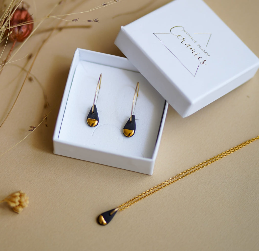 Collier Goutte en Porcelaine Noire et Or