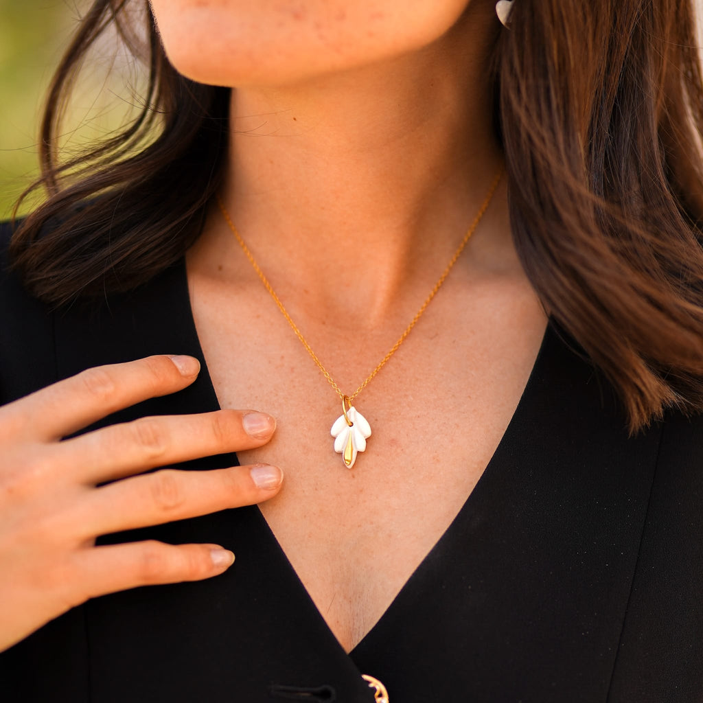 Collier Lys en porcelaine et or
