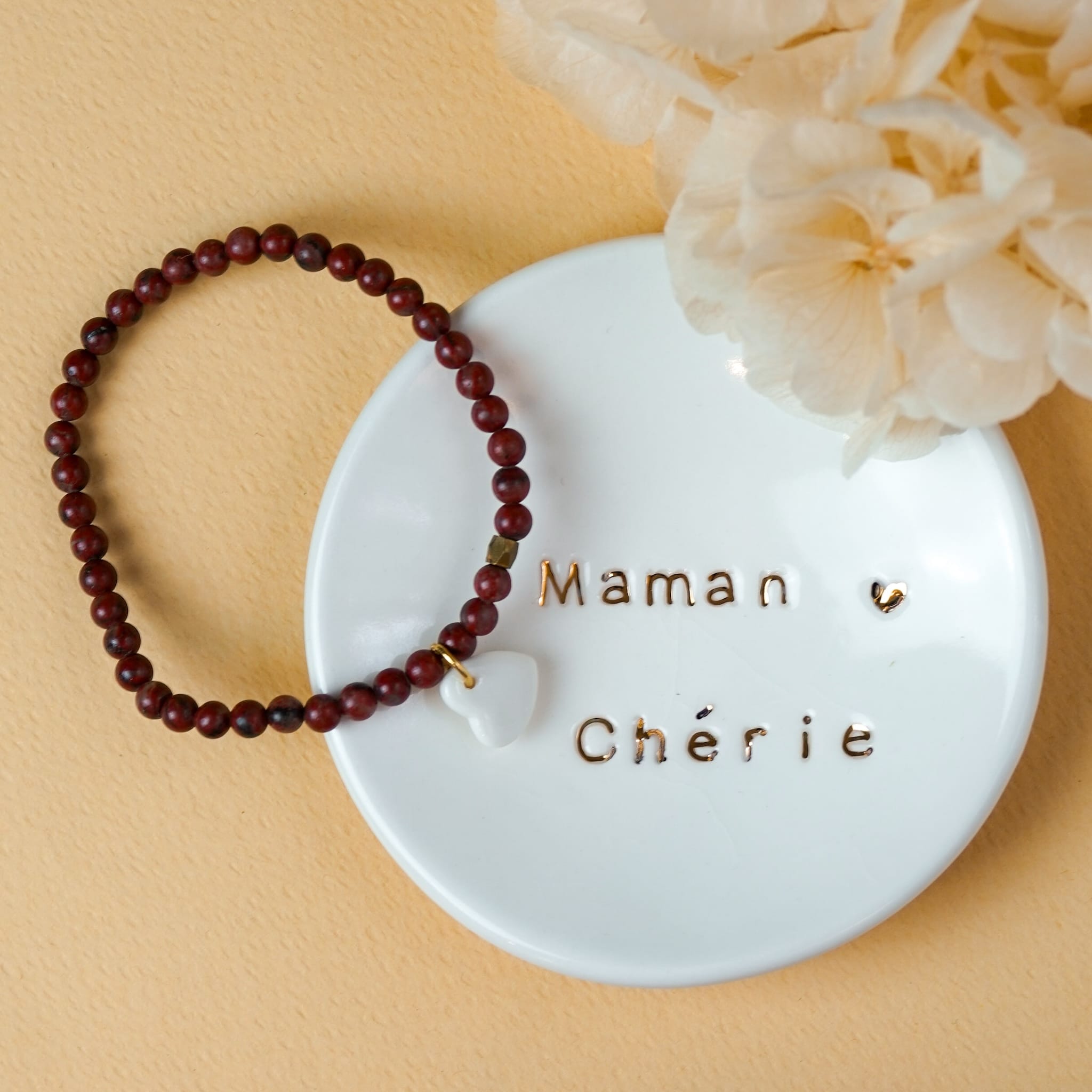 coupelle en porcelaine de Limoges, blanche et or à offrir à sa maman chérie Image