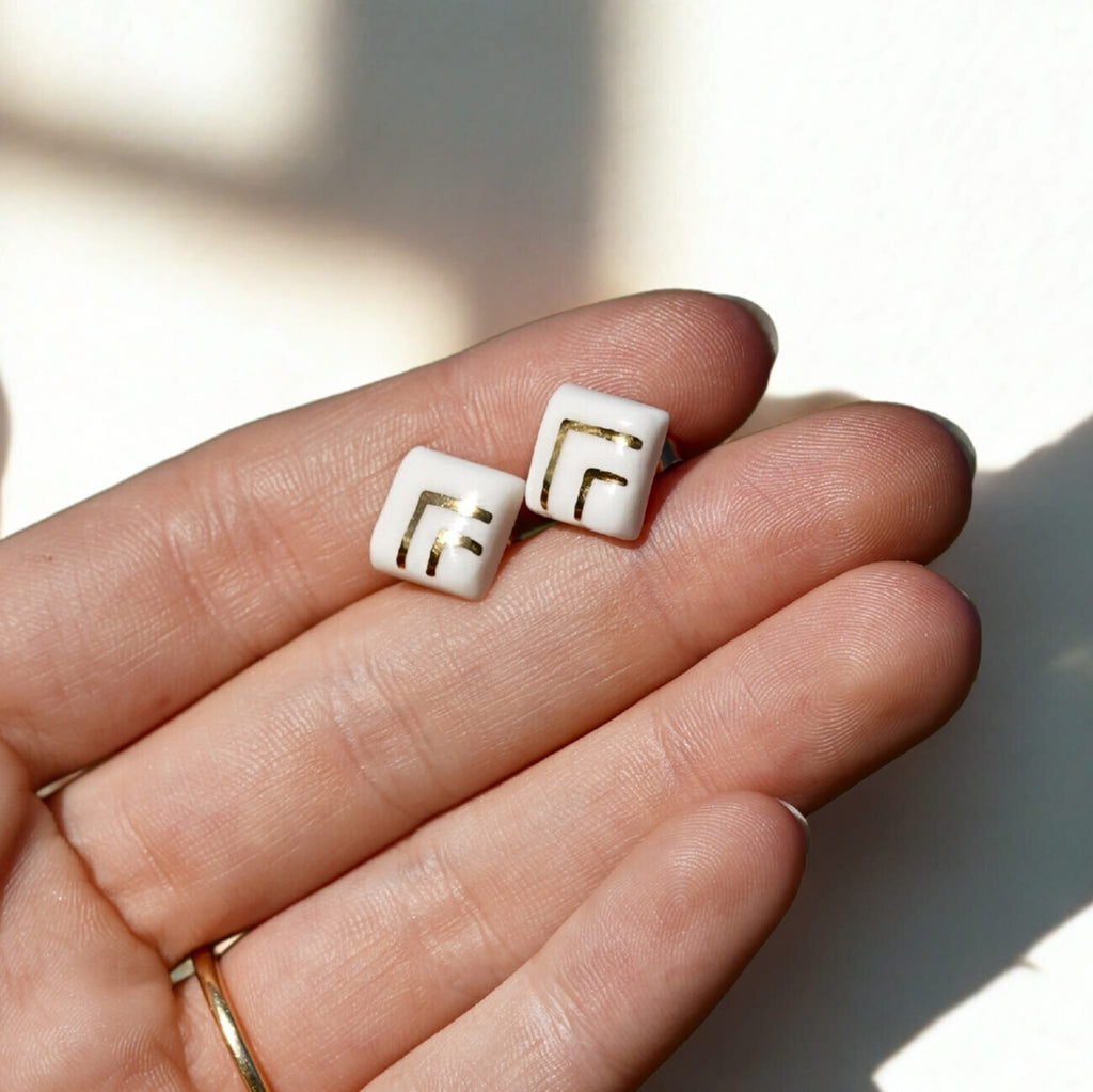 Puces Graphyk Carré – Porcelaine blanche et or