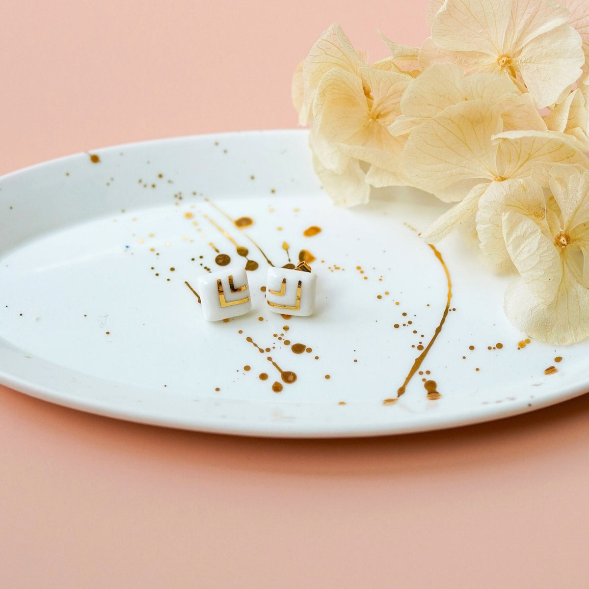 Puces Graphyk Carré – Porcelaine blanche et or