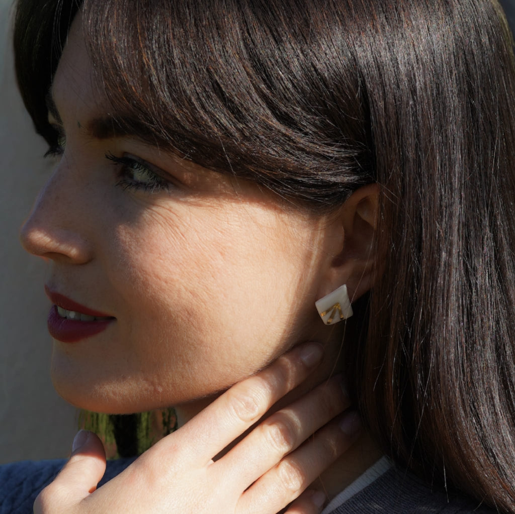 Puces Astra Losange – Porcelaine et or