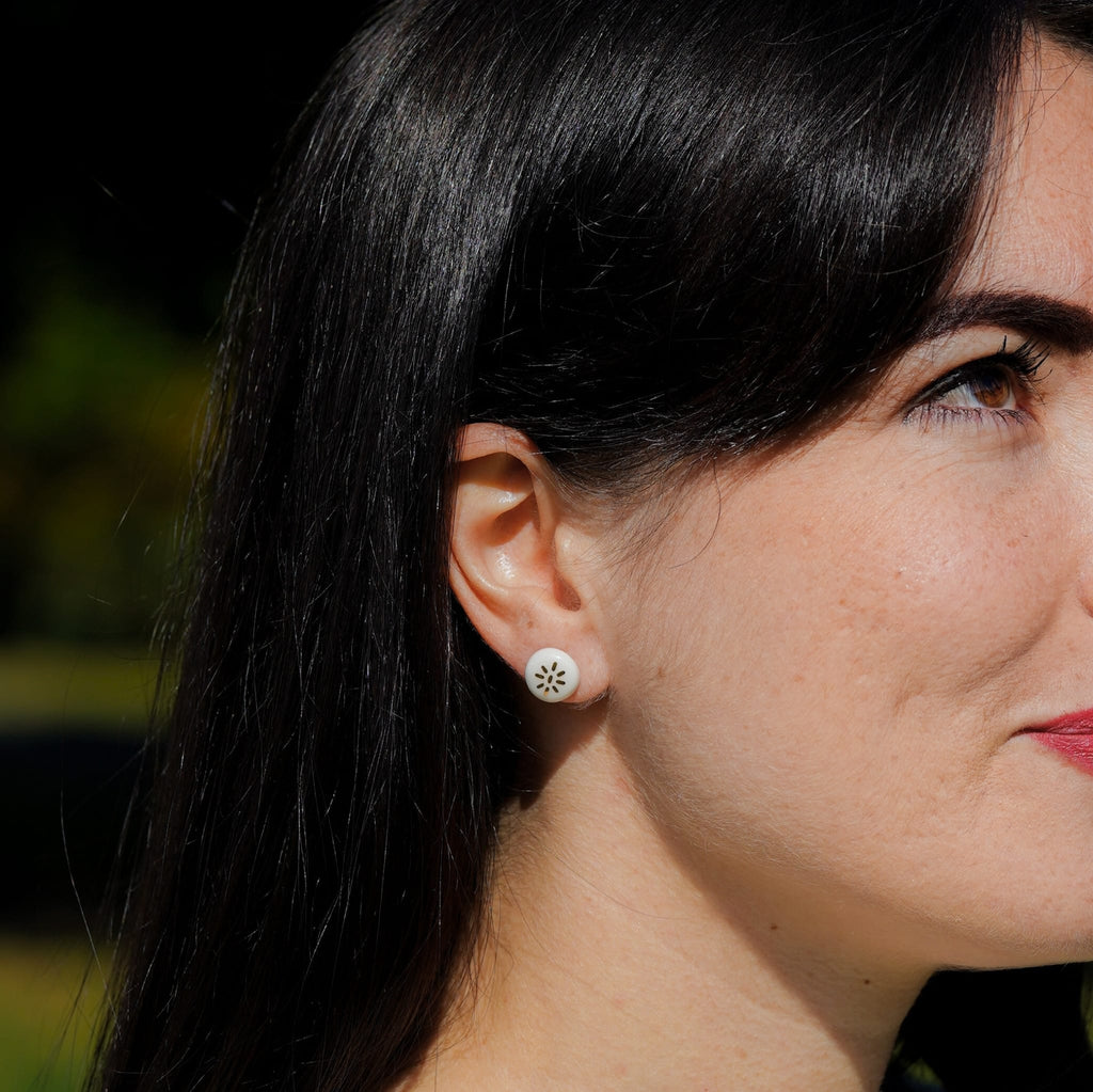 Puces Soleil – Porcelaine et or