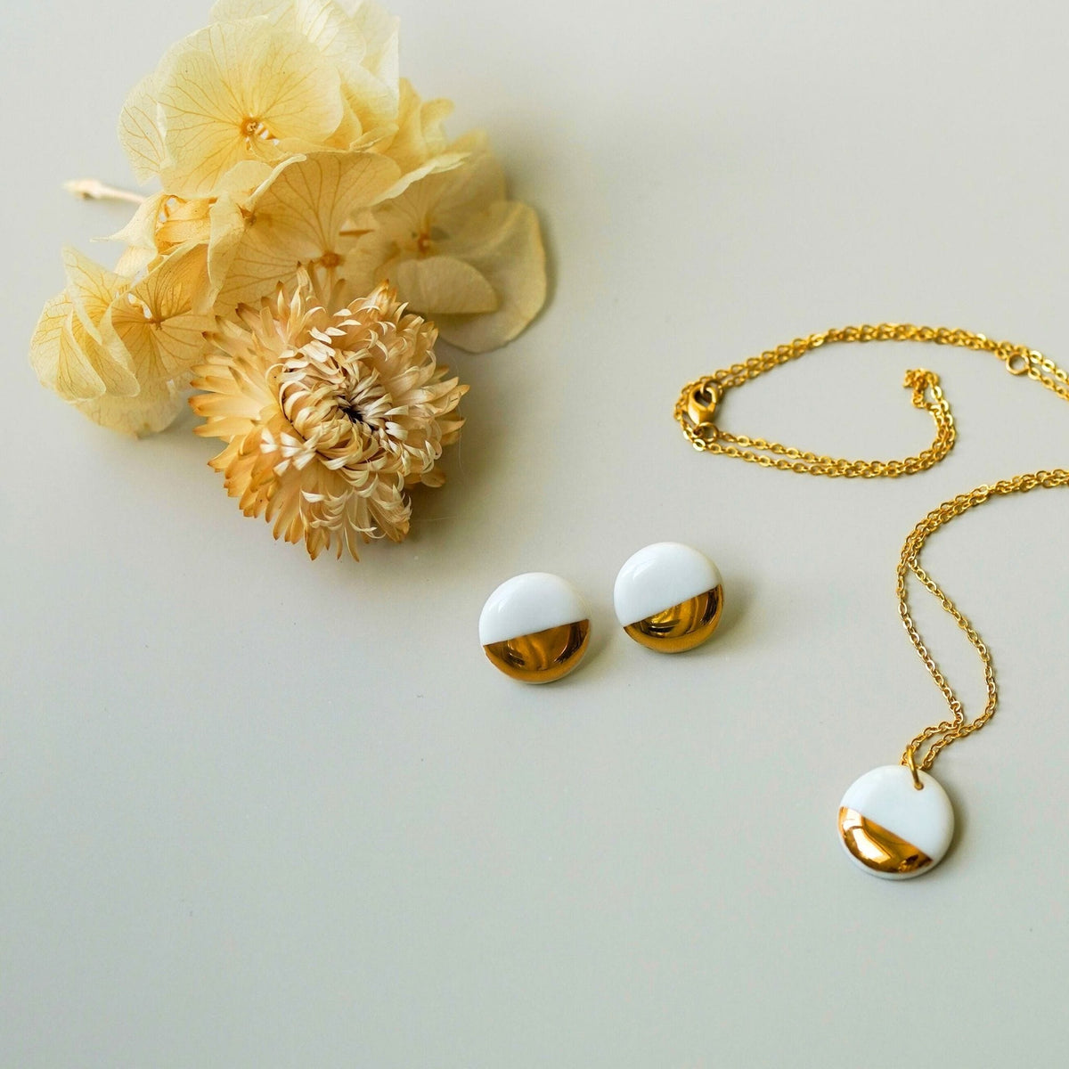 Puces Grand Soleil Doré – Porcelaine et or